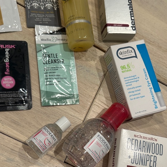 NEW! Bundle 45+ skincare items - full size & samples. Masks, cleansers, lotions - Picture 10 of 17